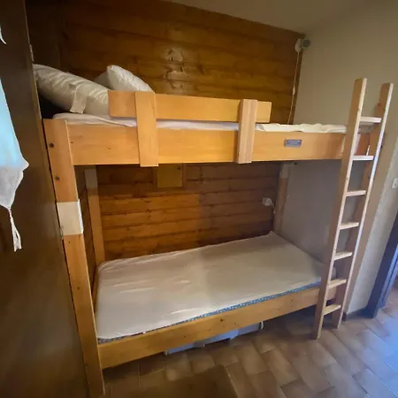 Chaleureux Avec Balcon Sud/ouest A 500m Du Centre, Parking Et A Deux Pas Des Remontees! - Fr-1-693-54 * Chatel